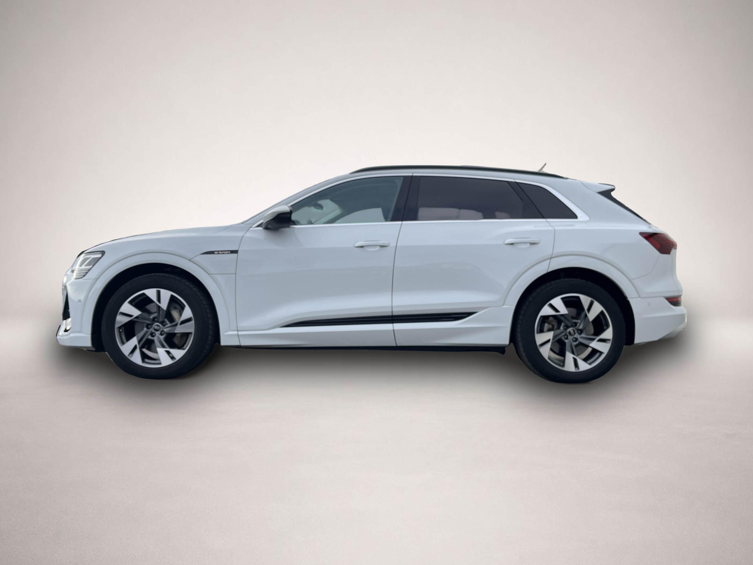Bild 1 Audi e-tron S-Line 198¤ m.20% Anz. 20 Zoll Kamera el.