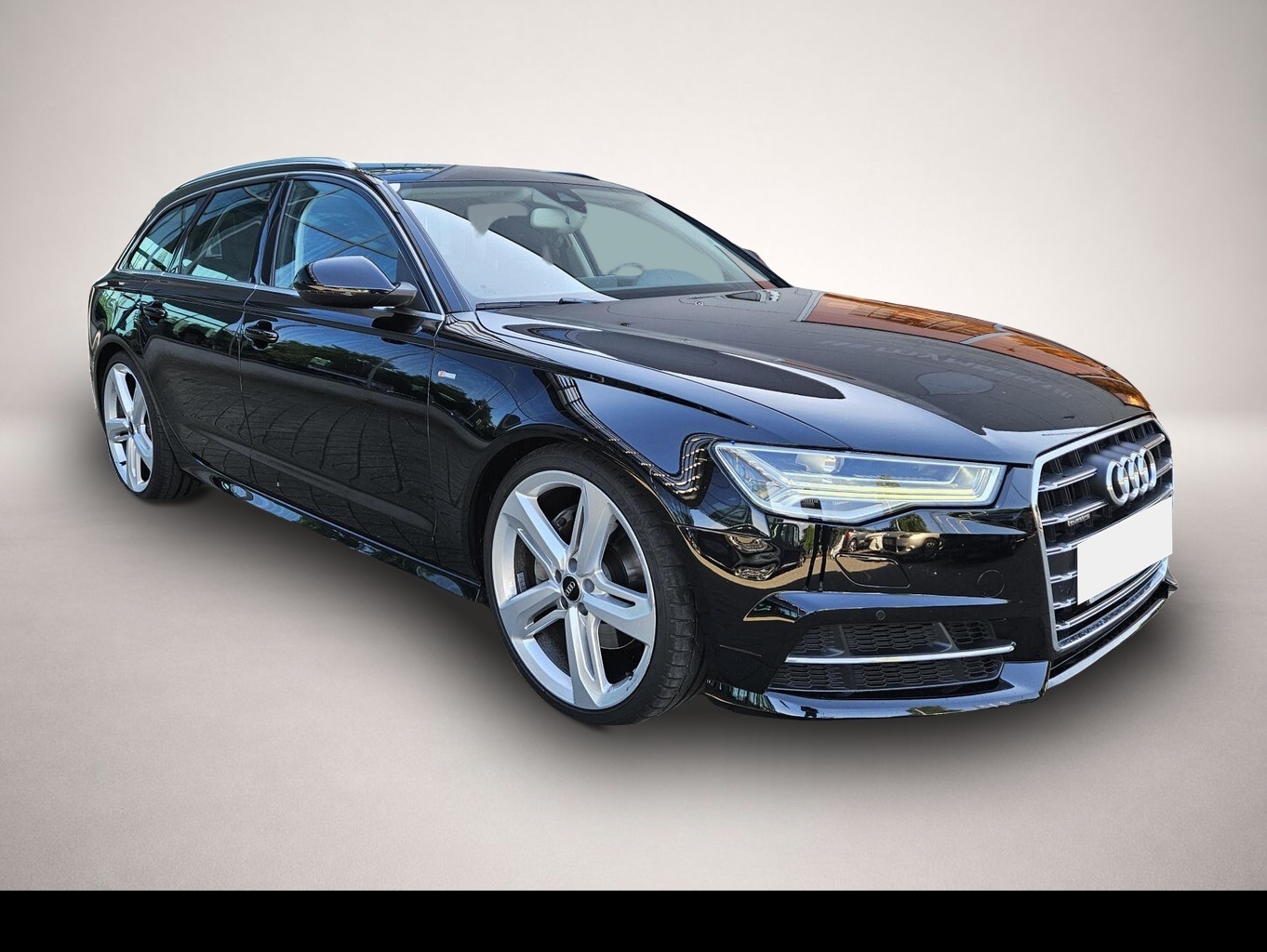 Fotografie 1 des Audi A6 Avant 3.0 TDI 272 S tronic quattro LED LM21Z