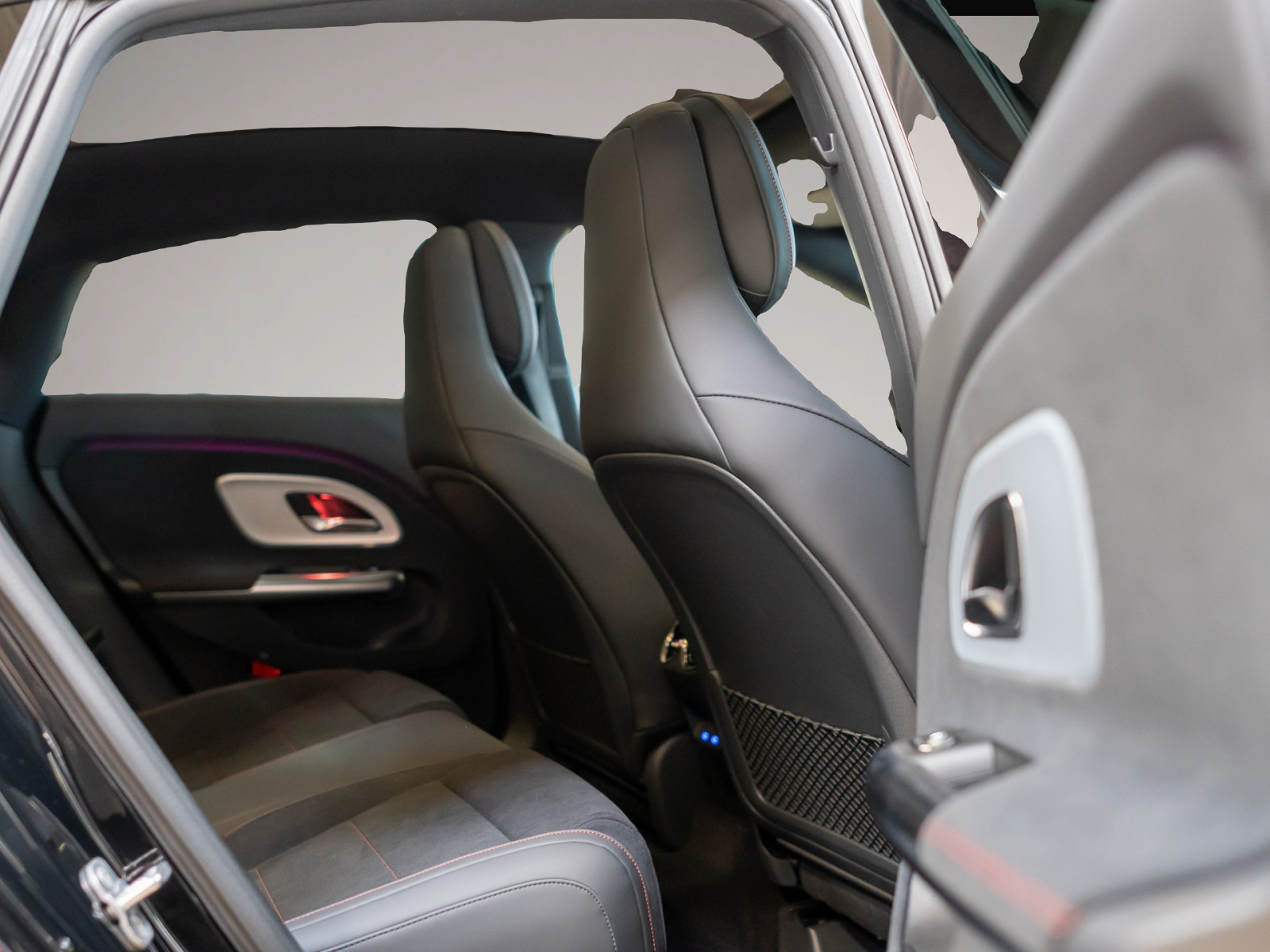 Bild 4 Mercedes-Benz CLA 200