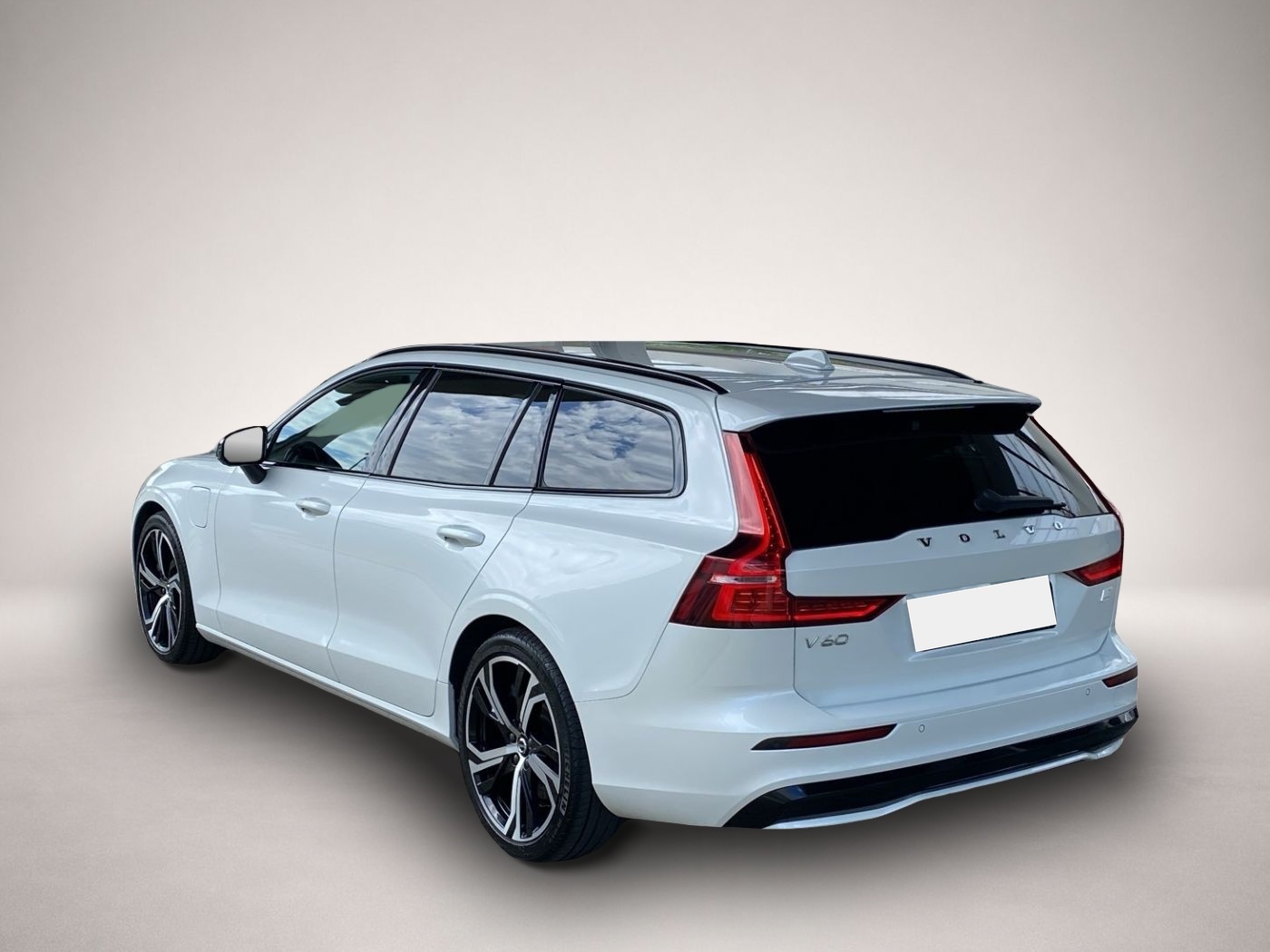 Bild 3 Volvo V60 Kombi T8 Plus Dark Recharge WiPa*LED*SitzHZG