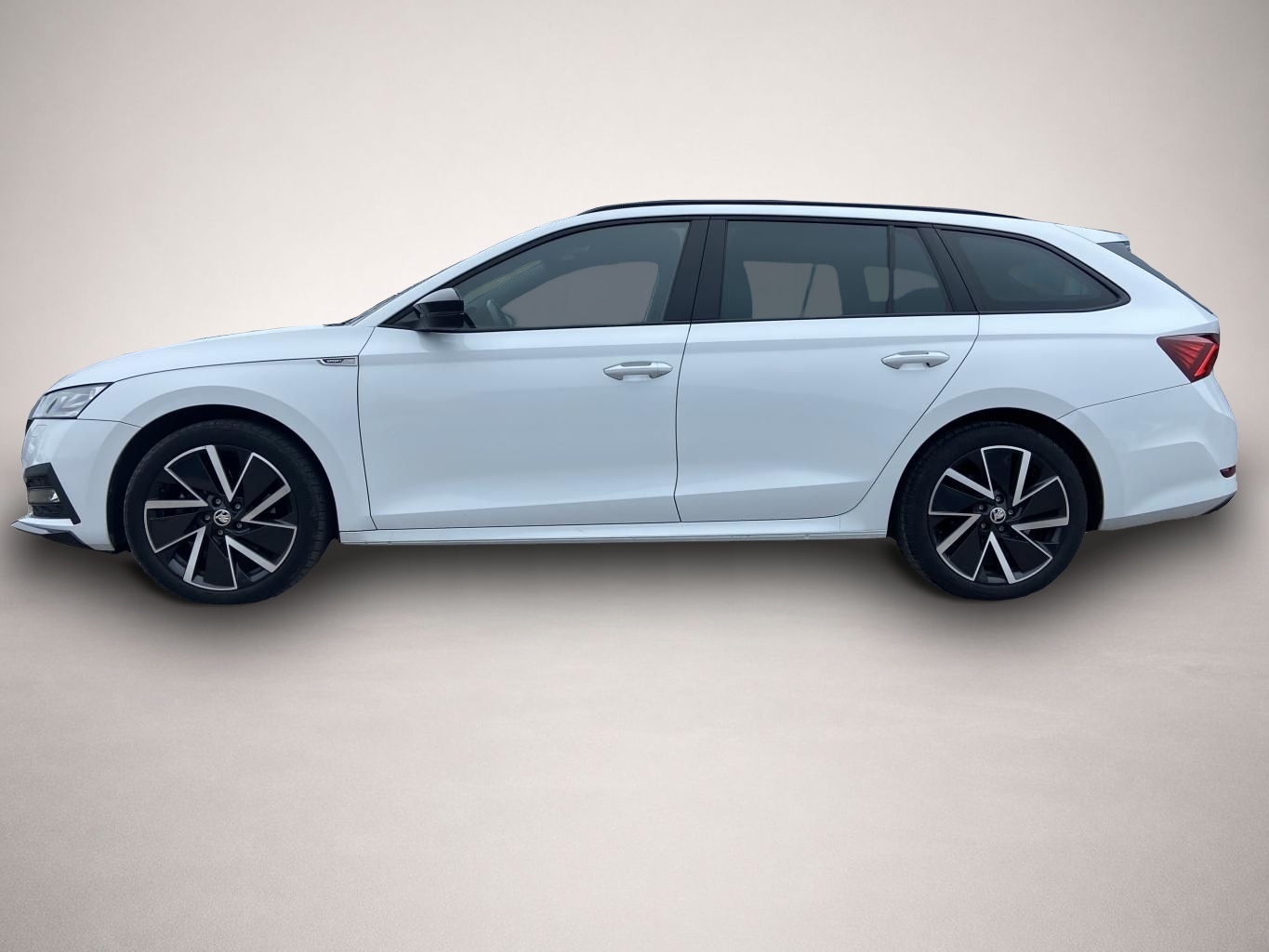 Bild 2 Skoda Octavia Combi 2.0 TDI DSG Sportline STANDHEIZUNG