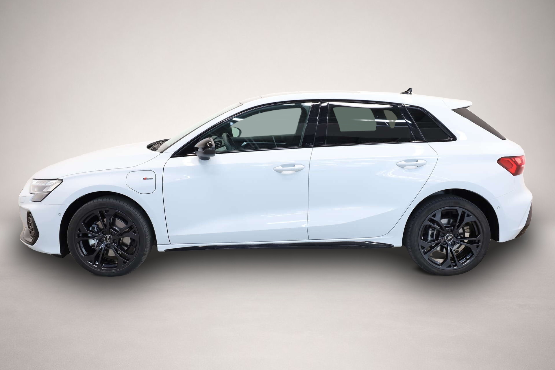 Fotografie des Audi A3 Sportback 40 TFSI e S line