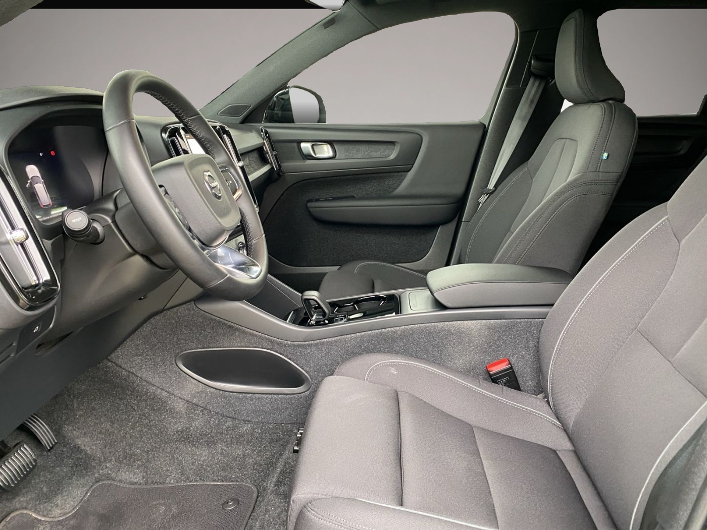 Bild 7 Volvo XC40 P8 Plus Recharge Pure Electric ACC+AHK+LED
