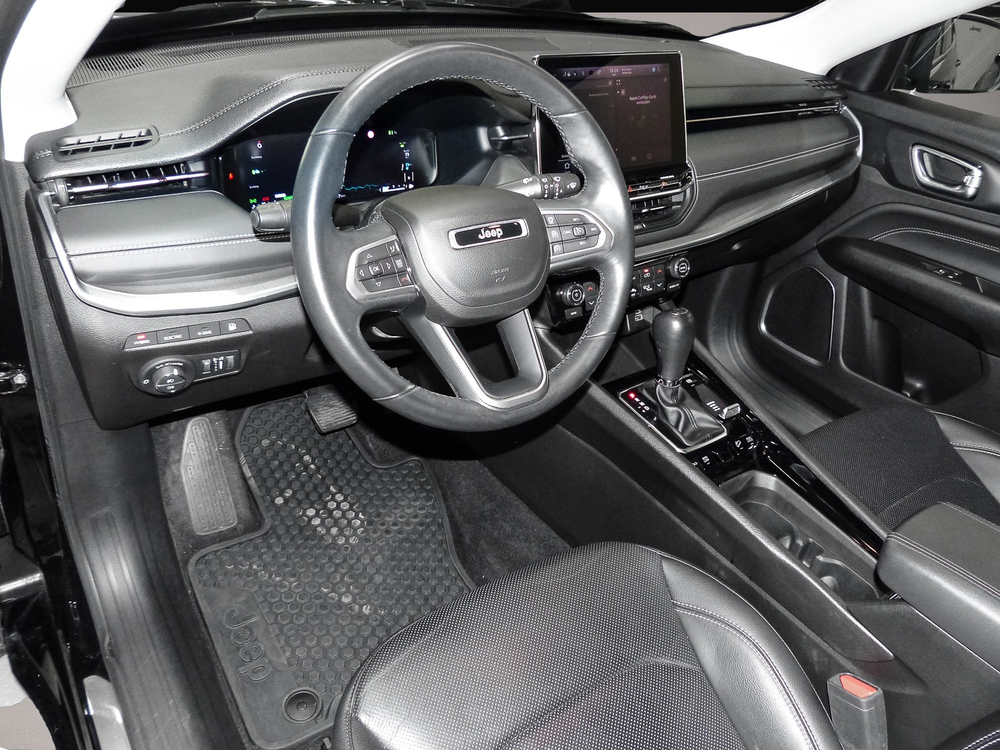 Bild 4 Jeep Compass S Plug-In Hybrid 4WD Navi Soundsystem 36
