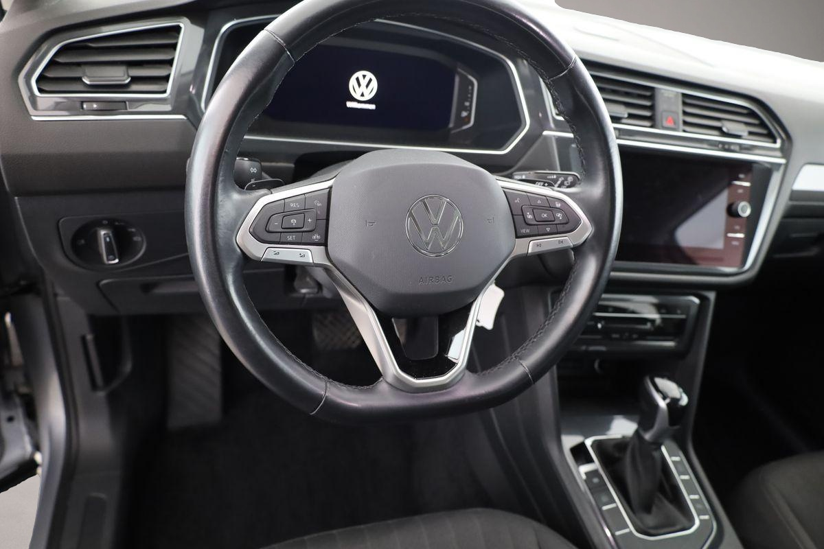 Bild 6 Volkswagen Tiguan Allspace 1.5 TSI DSG Life, AHK, ACC, 7-Si
