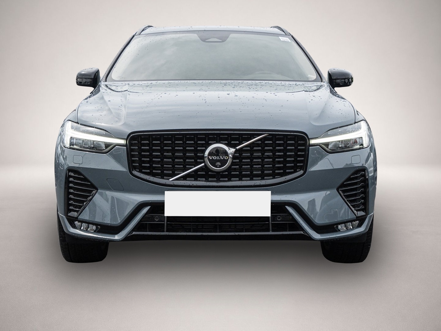 Bild 2 Volvo XC60 B4 AWD Plus Dark AHK Pano 360Grad