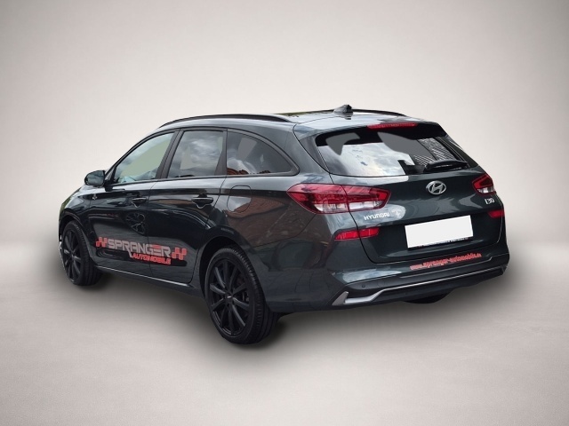 Fotografie 3 des Hyundai i30 Mild Hyb Advantage Navi LED Pano 1.5 T-GDI