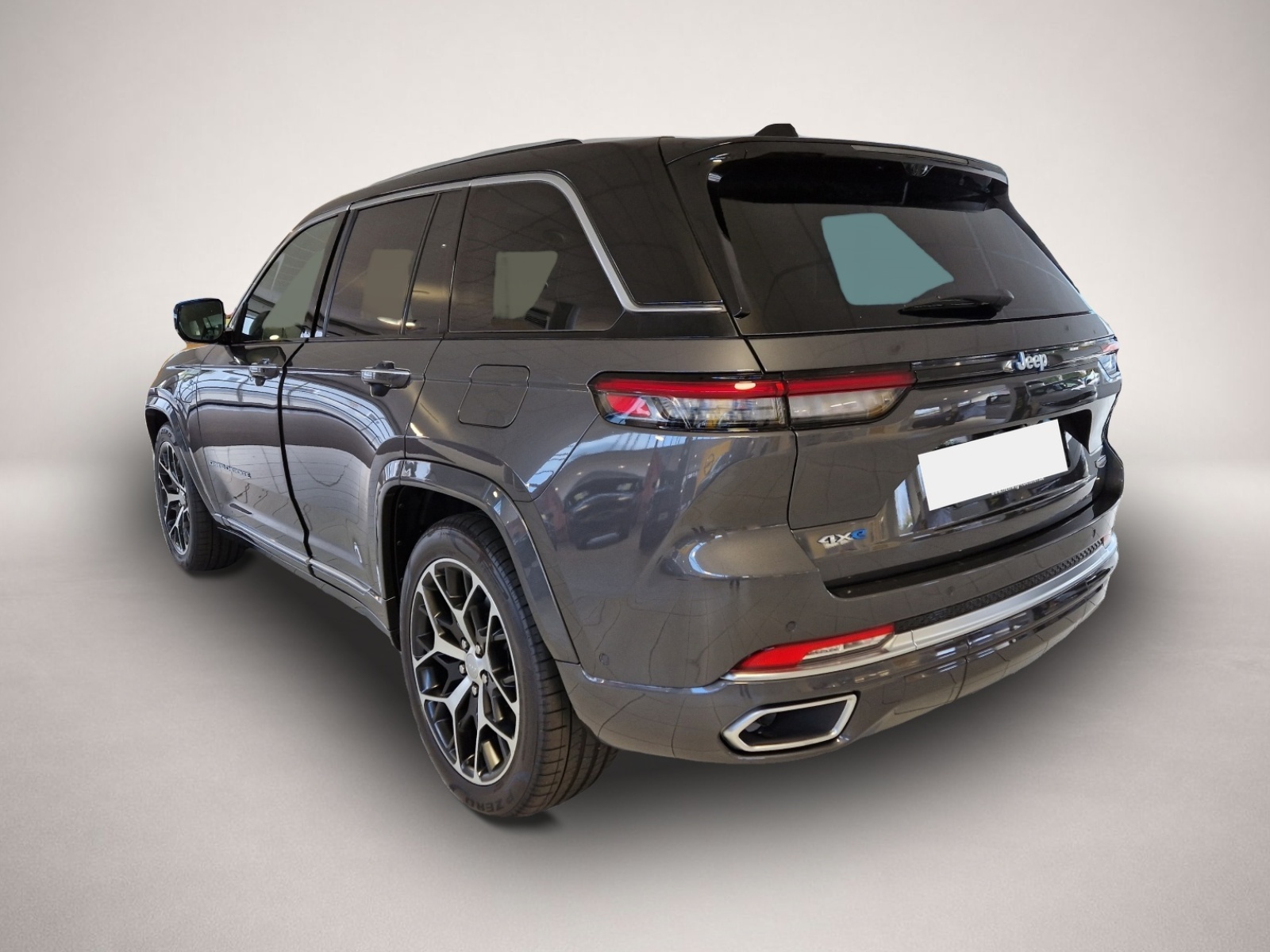 Bild 2 Jeep Grand Cherokee Summit Reserve Allrad HUD Luftfed