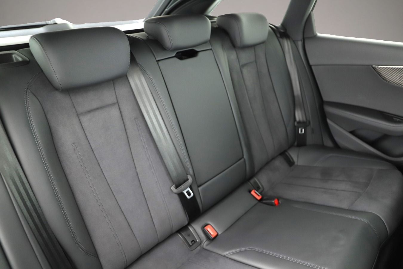 Bild 5 Audi A4 Allroad 45 TFSI Q S tronic Matrix AHK Kamera