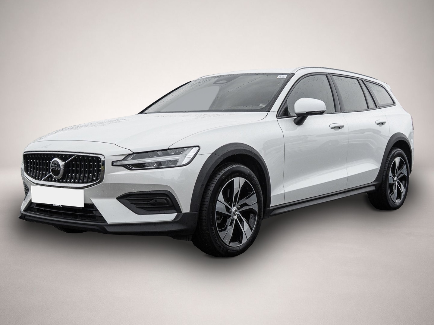 Fotografie Volvo V60 Cross Country B4 AWD Plus LED