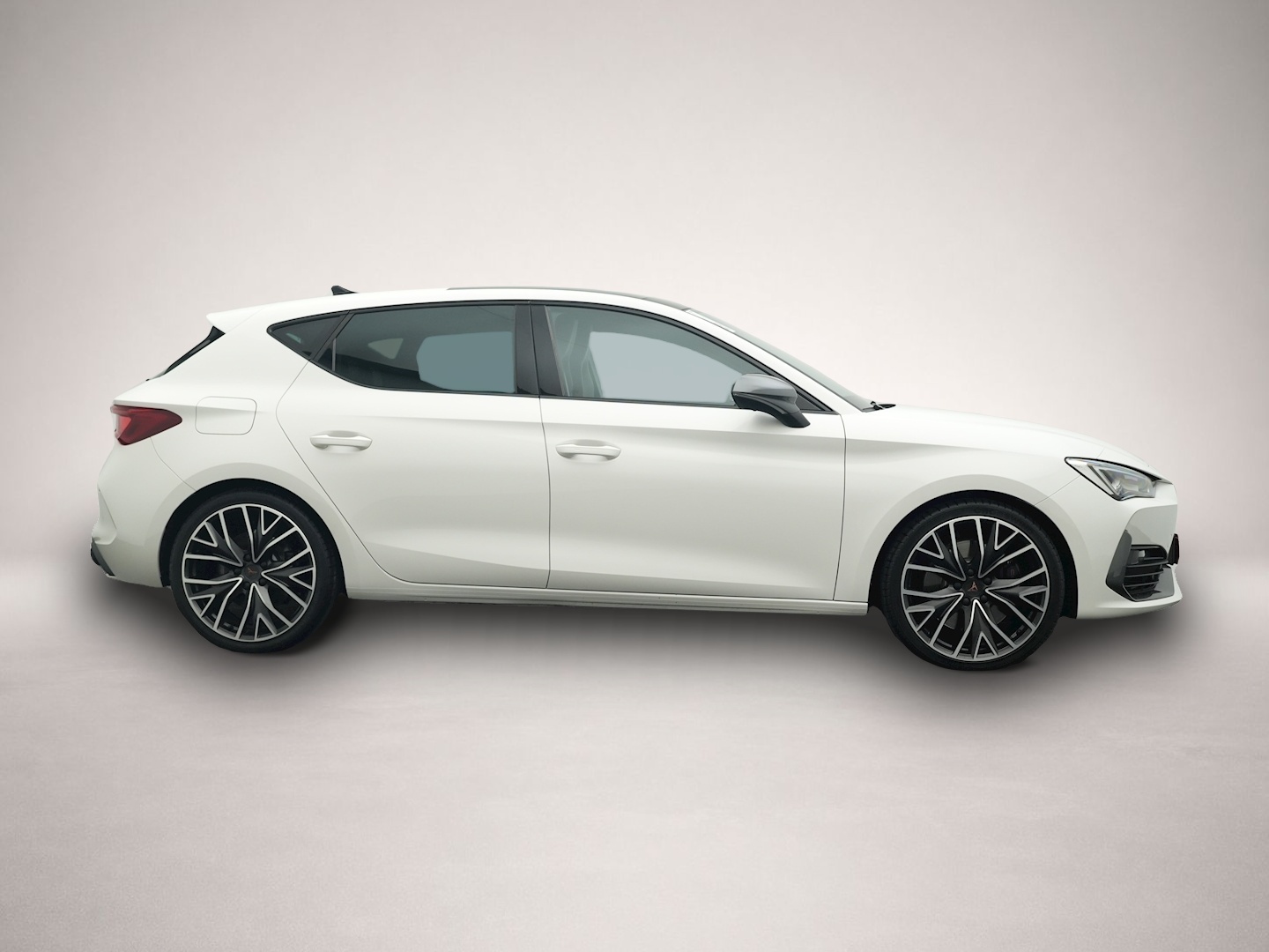 Bild 6 Cupra Leon 2.0 TSI DSG VZ LED NAVI PANO ACC SHZ