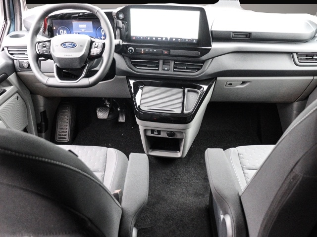Bild 4 Ford Tourneo Custom Titanium L1 170PS Auto. B&O Techn