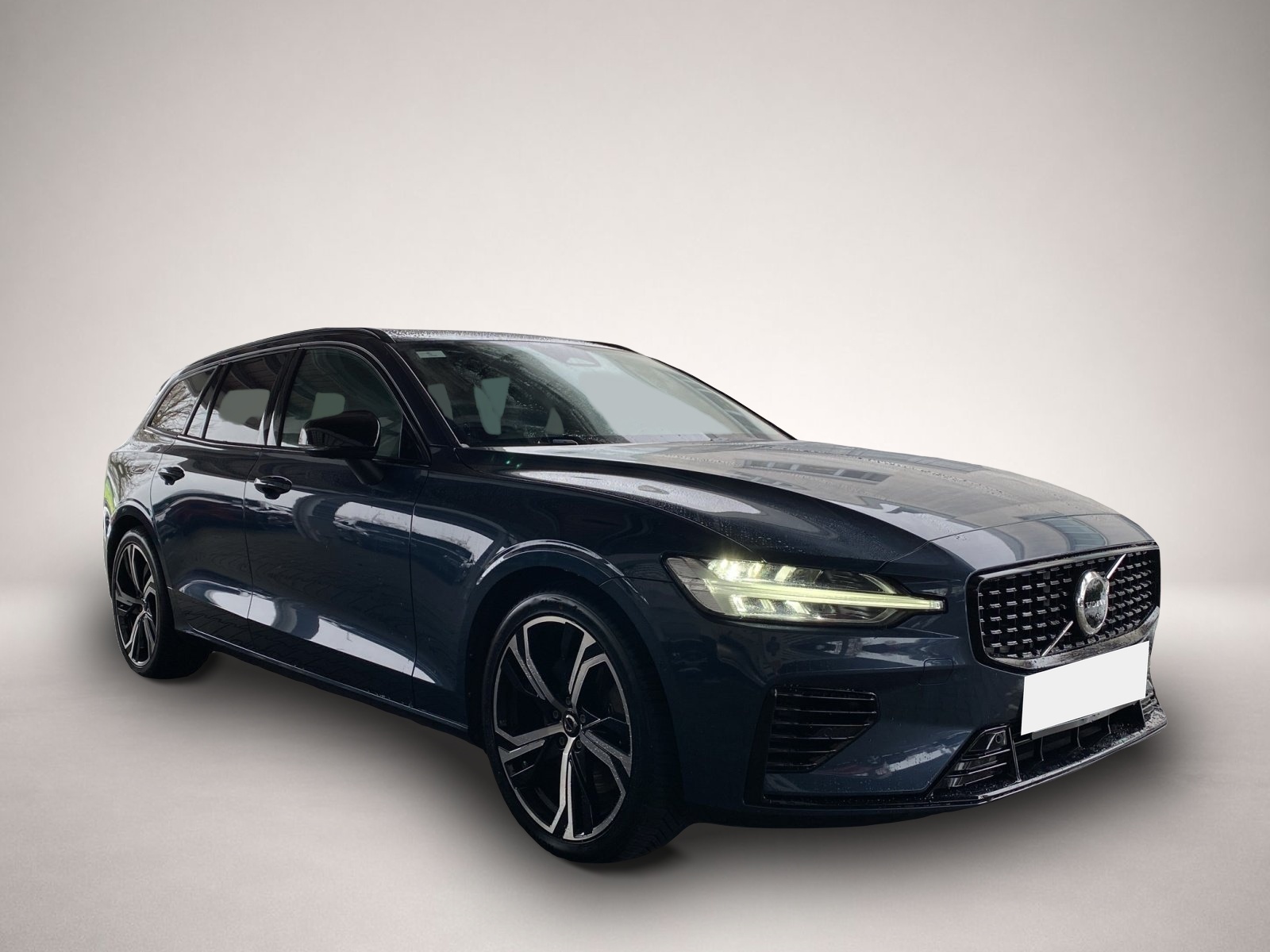 Fotografie 6 des Volvo V60 T8 Plus Dark AWD*AHK*4xSHZ*WiPa*360°*