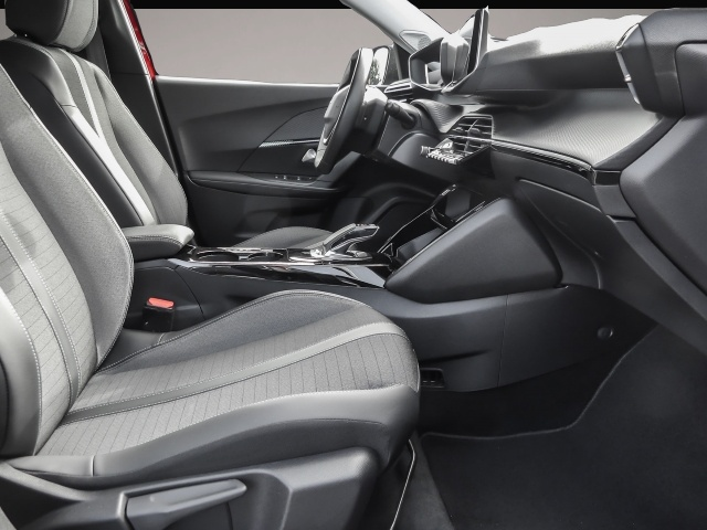 Bild 5 Peugeot 2008 e- Allure Pack Elektromotor 136 Navi Digita
