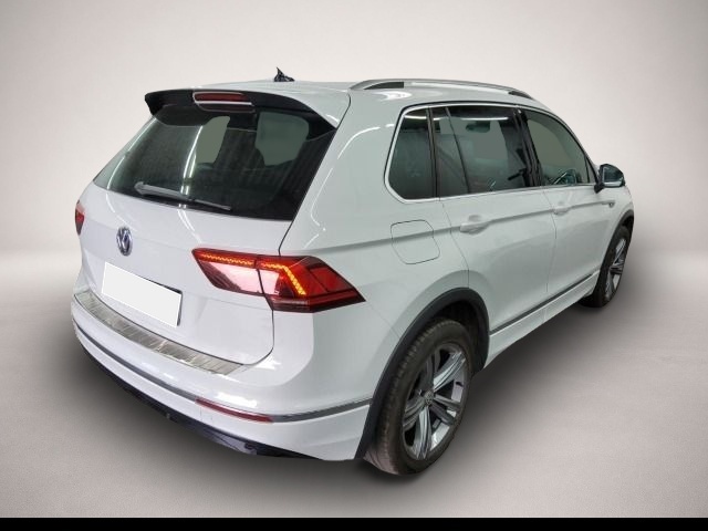 Bild 2 Volkswagen Tiguan 2.0 TSI 4M DSG Highline*R-Line*AHK*Navi