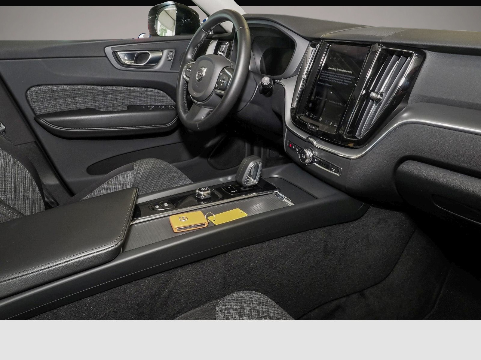Bild 6 Volvo XC60 B4 AWD Core-Navi*Kamera*