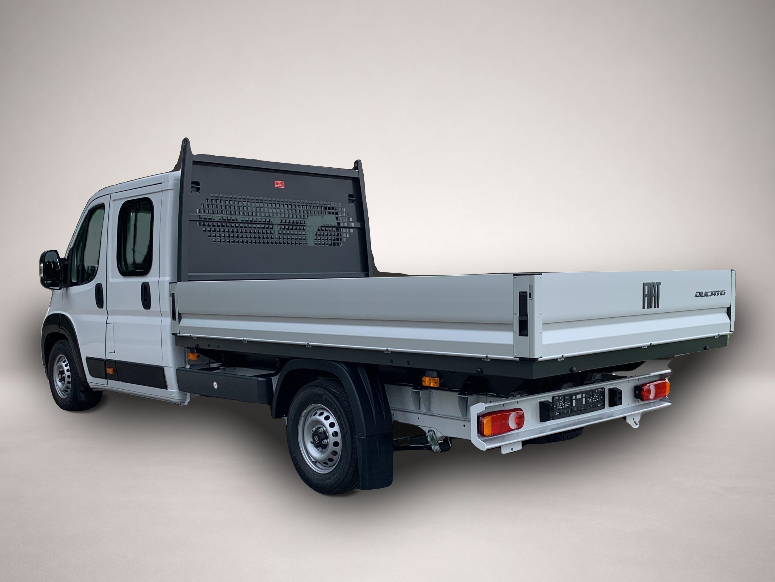 Bild 3 Fiat Ducato 35 L4 DoKa Pritsche140 Multijet Maxi 7 PL
