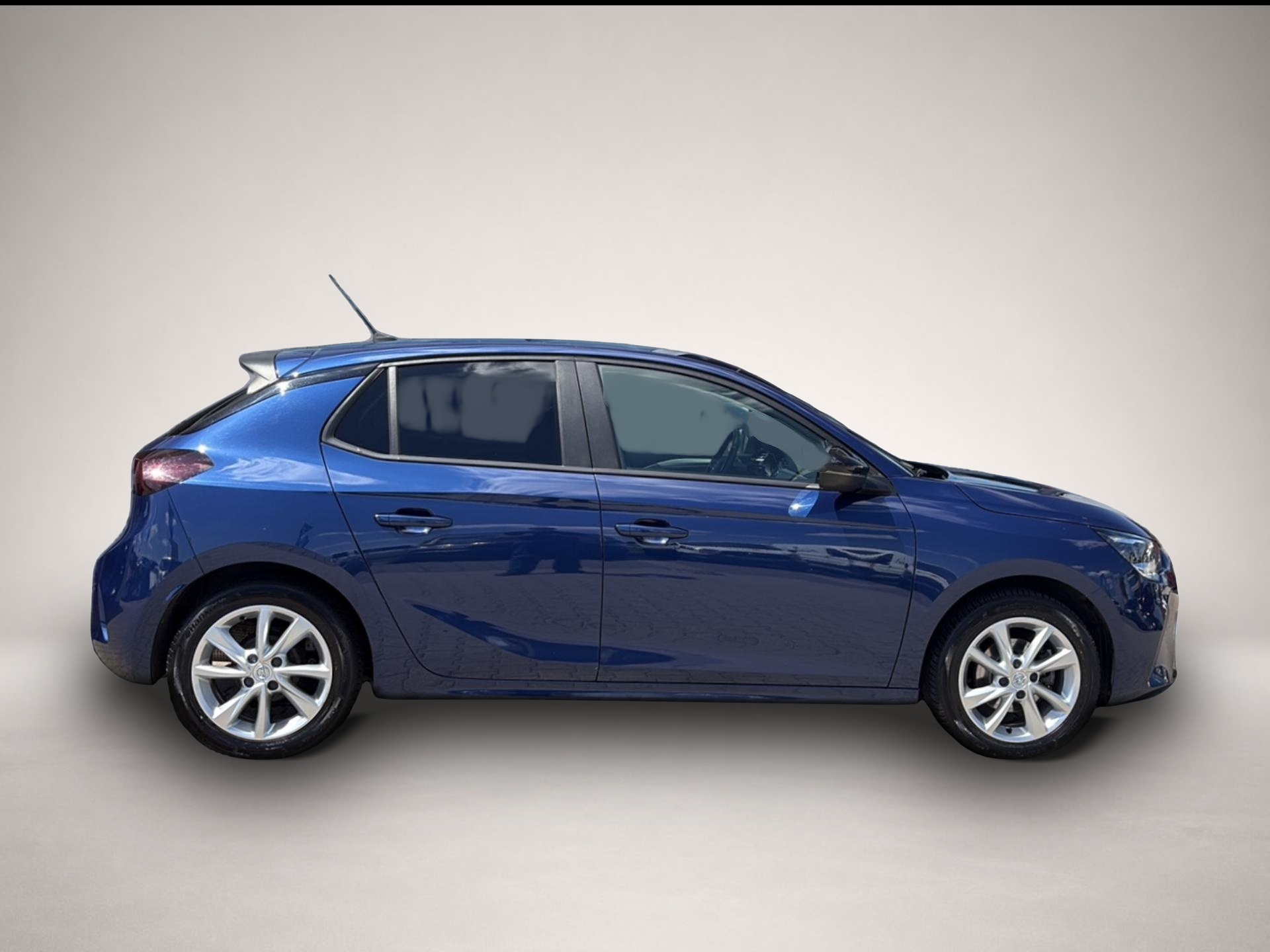 Fotografie 6 des Opel Corsa Edition 1.2 Navi LED BT Verkehrszeichenerk