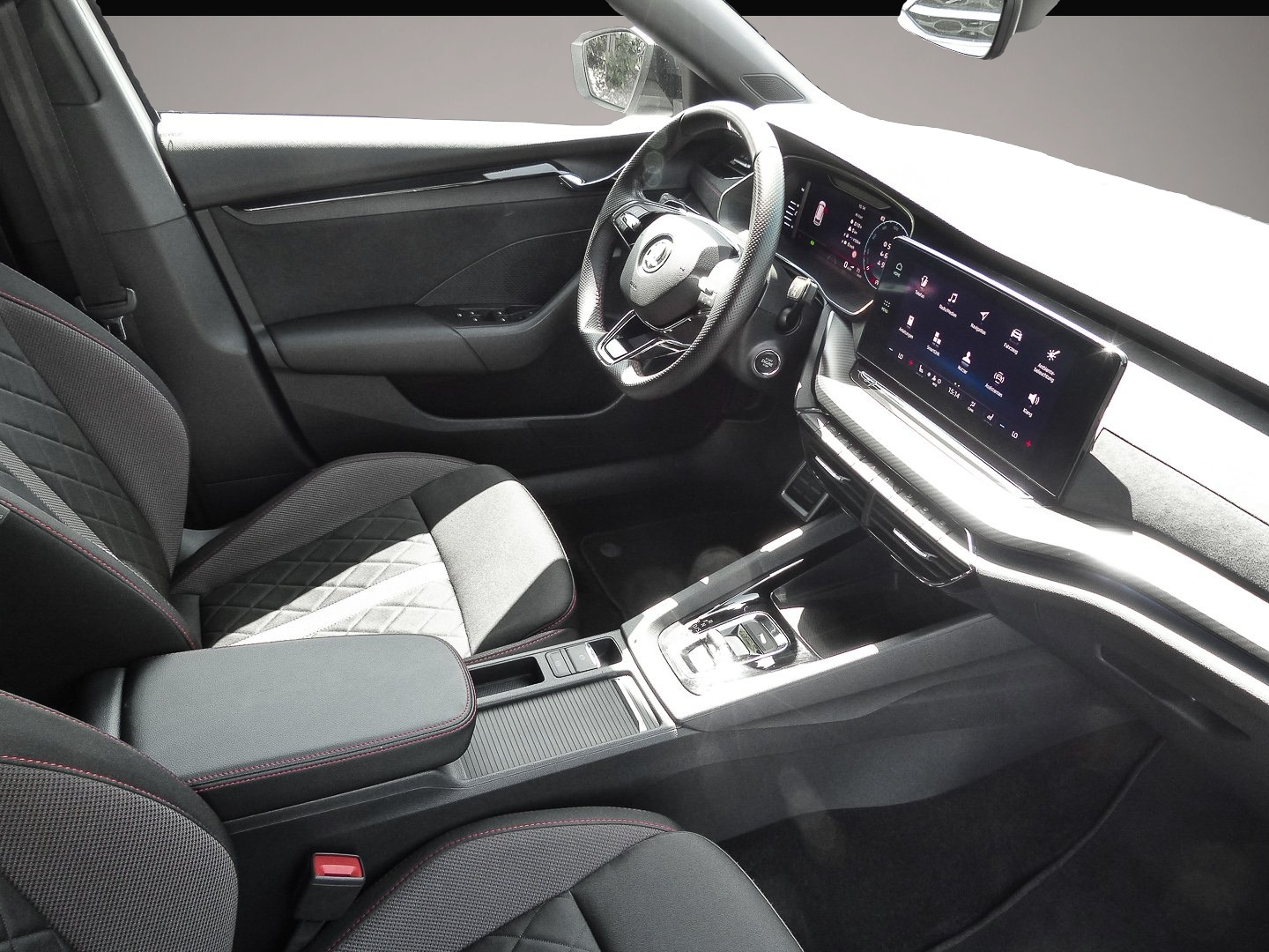 Bild 6 Skoda Octavia Combi RS 2.0 TSI DSG MATRIX LED ALU