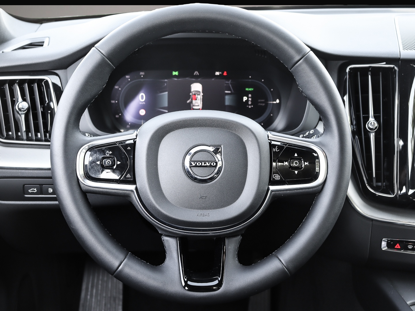 Bild 5 Volvo XC60 Plus Dark Recharge Plug-In Hybrid AWD T6 Tw