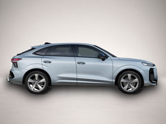 Bild 2 Audi Q3 Sportback NEU TFSI quattro S line Tech+AHK+Alu1.