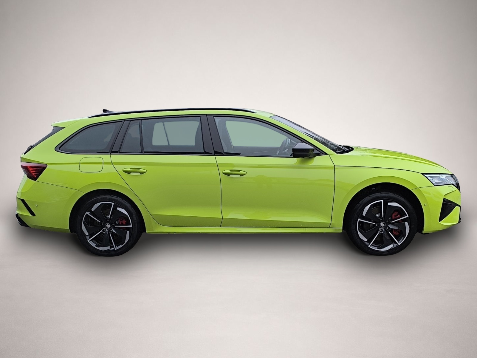 Bild 8 Skoda Octavia Combi 2.0 TSI DSG RS AHK NAV LED MATRIX