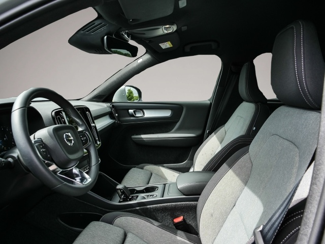 Fotografie 4 des Volvo XC40 Core 2WD T2 EU6d Navi Digitales Cockpit Sou