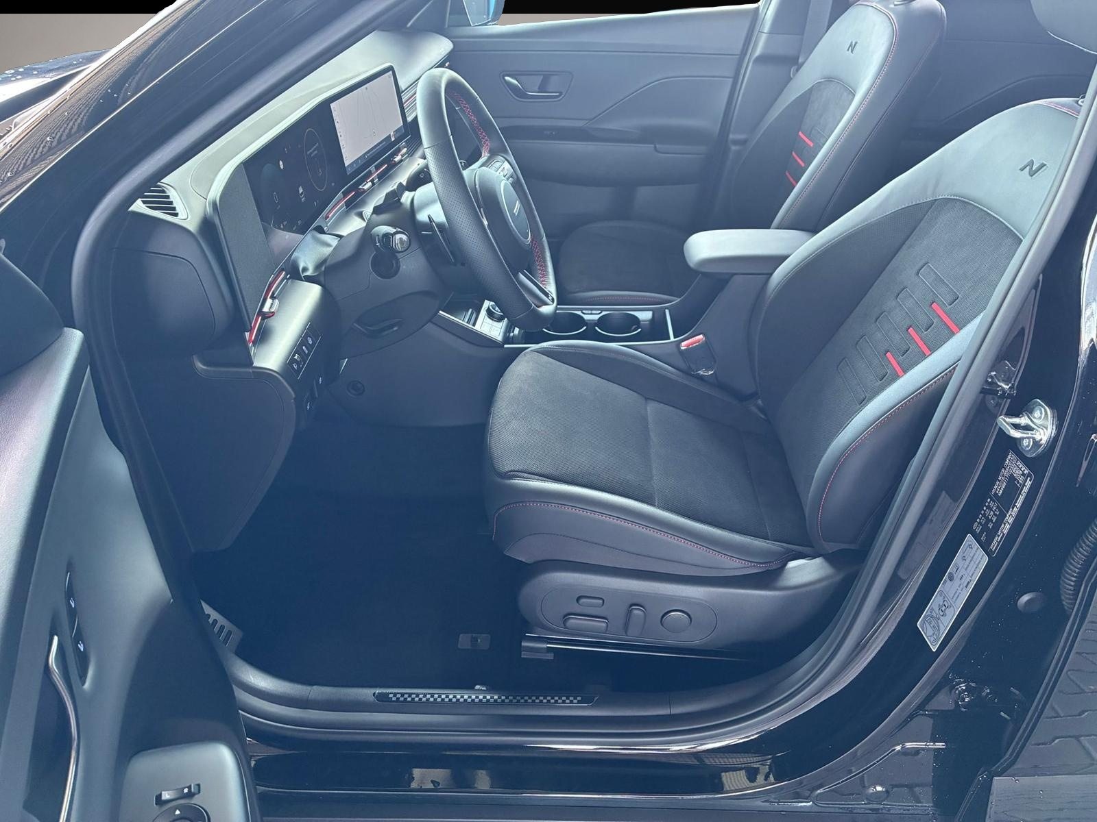 Fotografie 5 des Hyundai KONA HEV N-Line MY26 / LED / ACC / Bose / Navi /