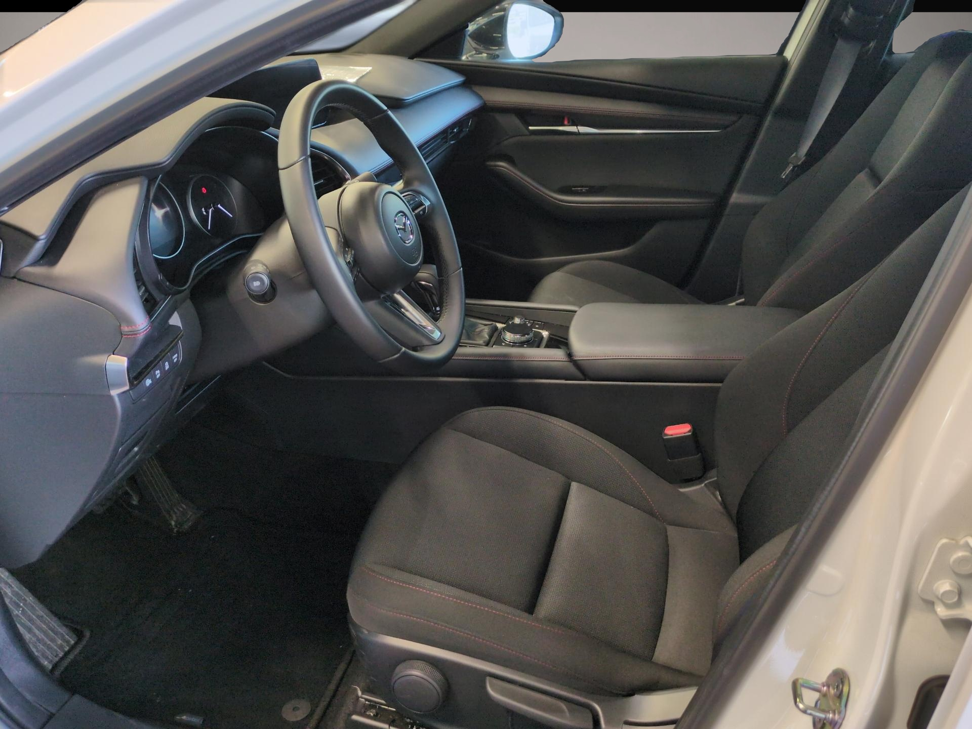 Bild 7 Mazda 3 e-SKYACTIV-G 140 HOMURA AUTOMATIK Bluetooth Na