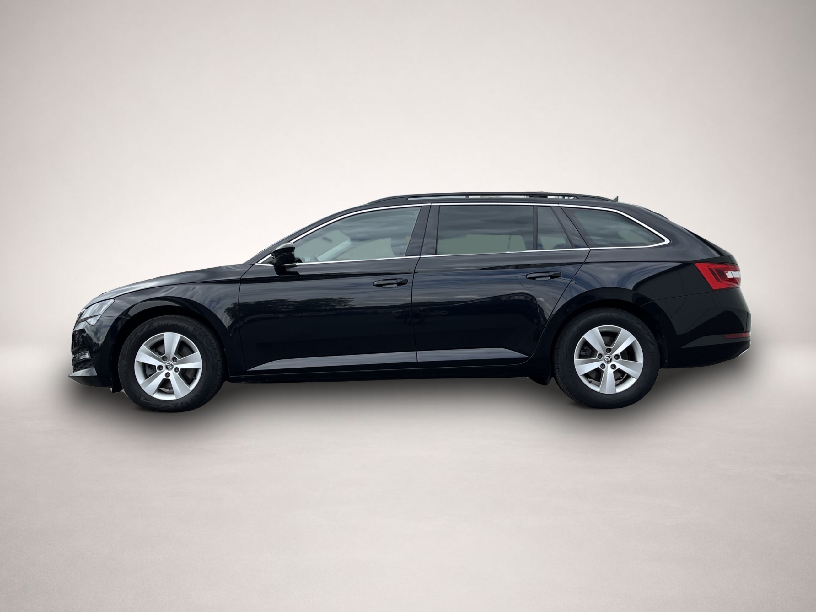 Fotografie Skoda Superb Combi 2.0 TDI DSG Ambition 175¤ m.20% Anz