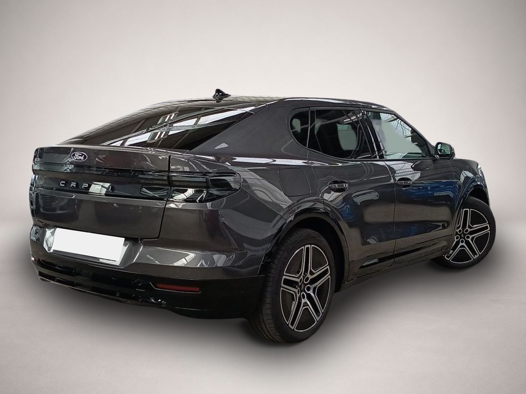 Fotografie 2 des Ford Capri 79kWh AWD Premium *PANO*WÄRMEPUMPE*HUD*