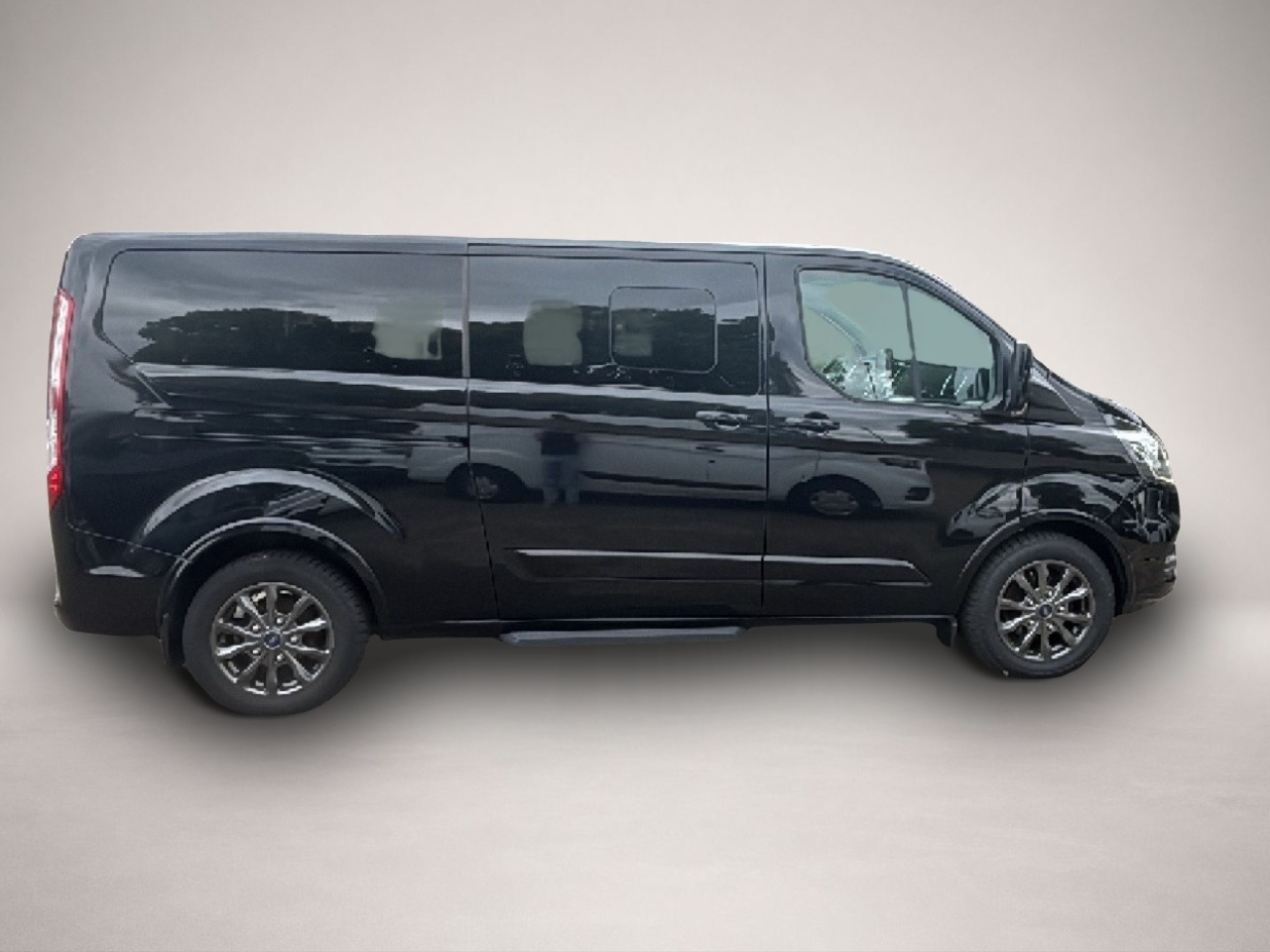 Bild 7 Ford Tourneo Custom TITANIUM 320 L2 NAVI / AHK / STAN