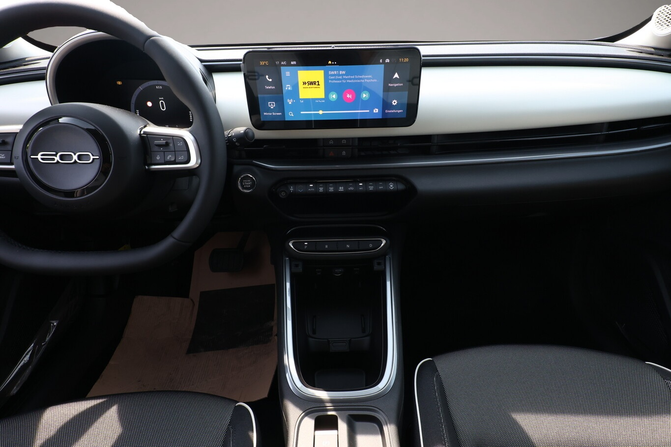 Bild 7 Fiat 600 Hybrid La Prima SHZ eHK ACC Nav Kam 360°PDC