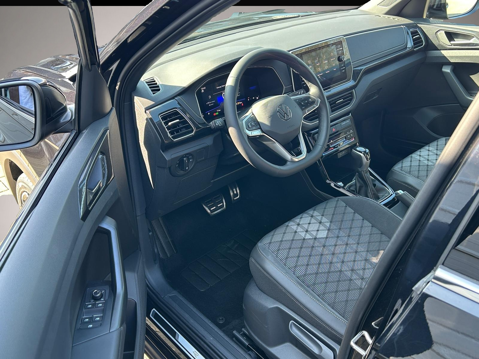 Bild 5 Volkswagen T-Cross R-Line 1.5 TSI DSG AHK*Android Auto*SHZ*