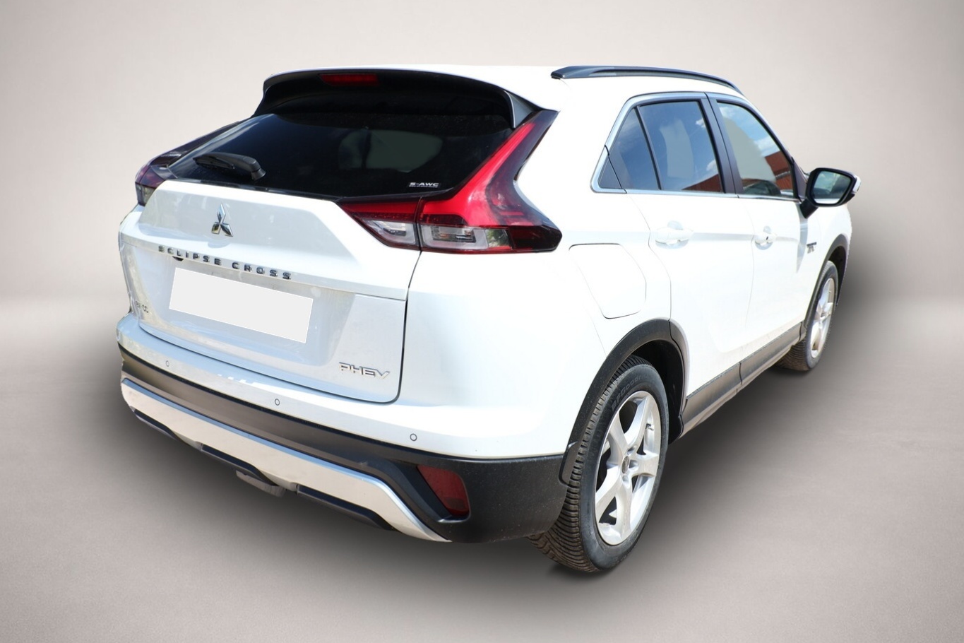 Fotografie 3 des Mitsubishi Eclipse Cross 2.4 MIVEC Hybrid Intro Edition ACC