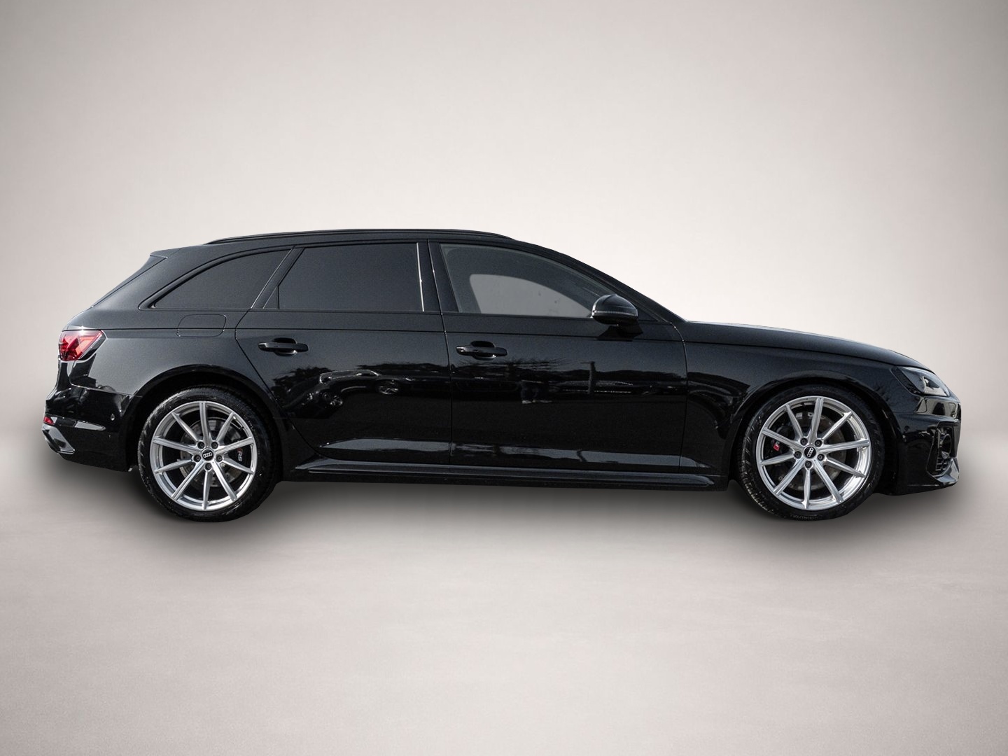 Bild 4 Audi RS4 RS 4 Avant RS 4 Avant 331(450) tiptronic