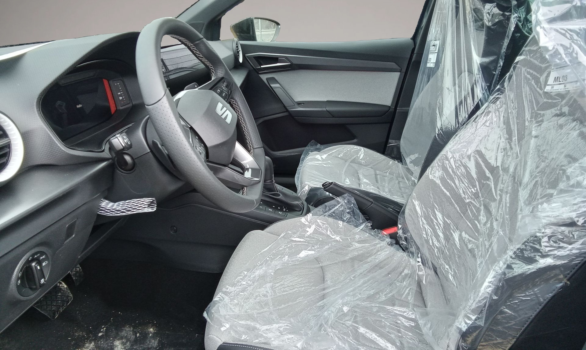 Bild 5 Seat Arona 1.5 TSI 7-Gang-DSG