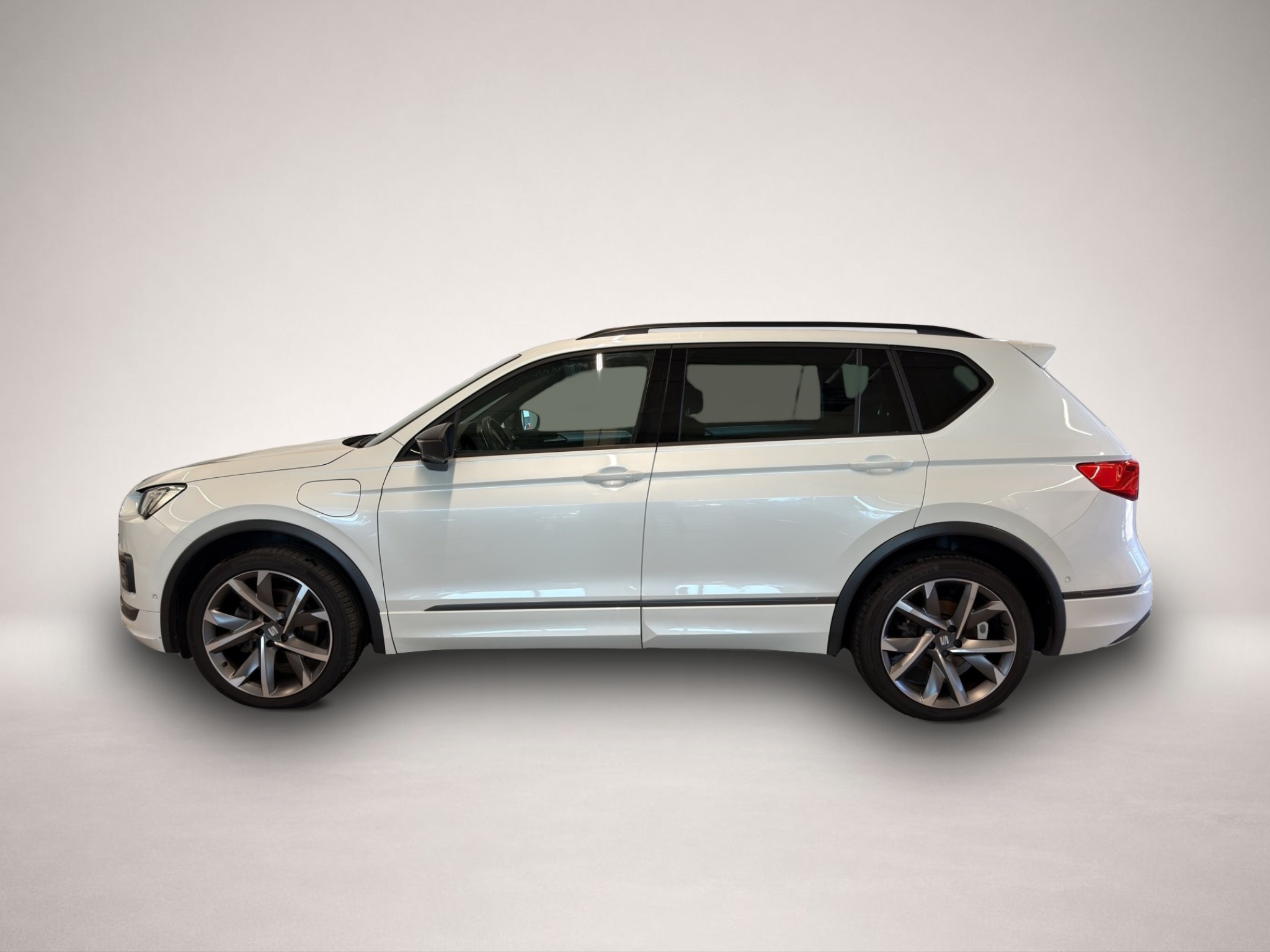 Bild 3 Seat Tarraco 1.4 e-Hybrid DSG FR LED+NAVI+PANO+AHK+20