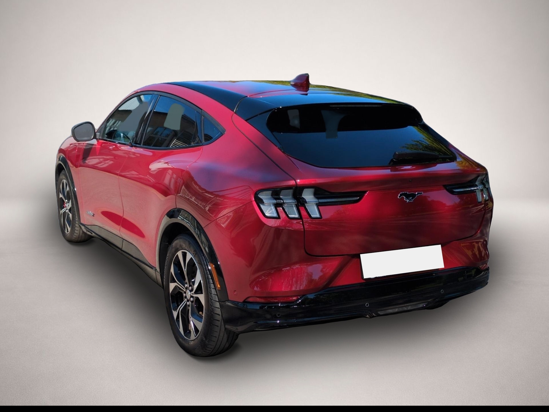 Bild 2 Ford Mustang Mach-E Premium AWD Extended Range Dual M