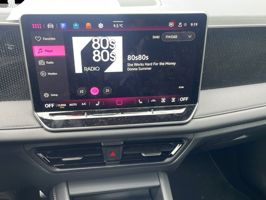 Fotografie des Volkswagen Tiguan 2.0 TDI DSG Goal*IQ Light*Navi*360Grad