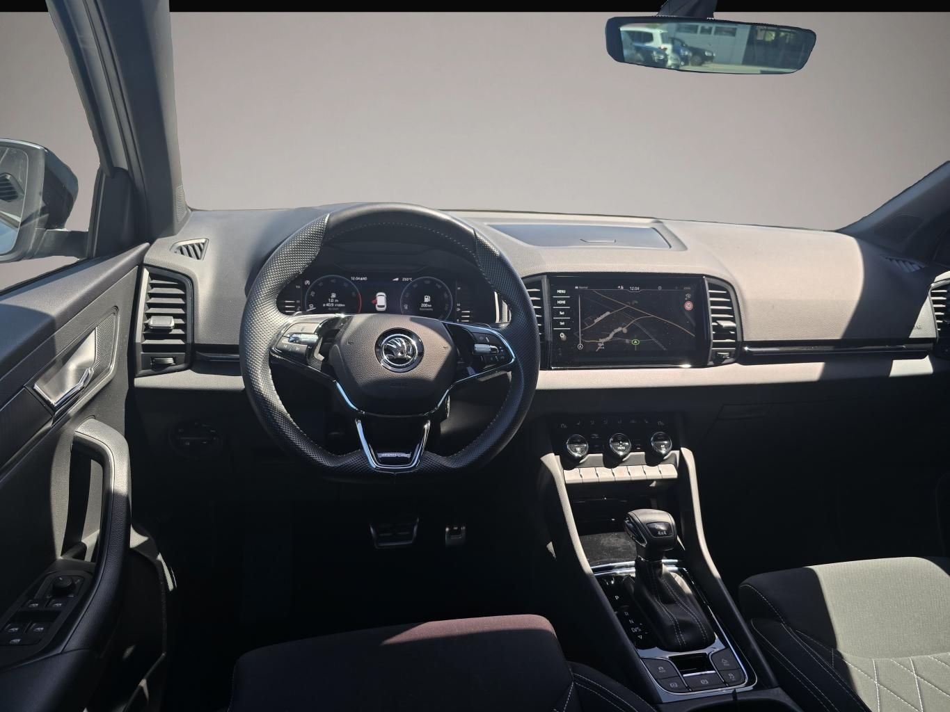 Bild 7 Skoda Karoq 2.0 TSI DSG 4x4 SPORTLINE EL.HECK+19"+SMAR