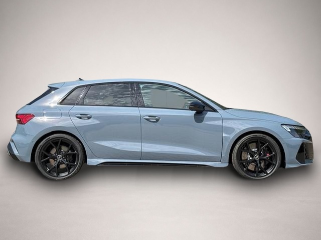 Bild 5 Audi RS3 Sportback MATRIX+360KAM+SHZ+KLIMA+LED+SOUND.
