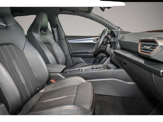 Bild 5 Cupra Leon ST VZ 4Drive+AHK+PANO+eKLAPPE+CARPLAY+BLIND