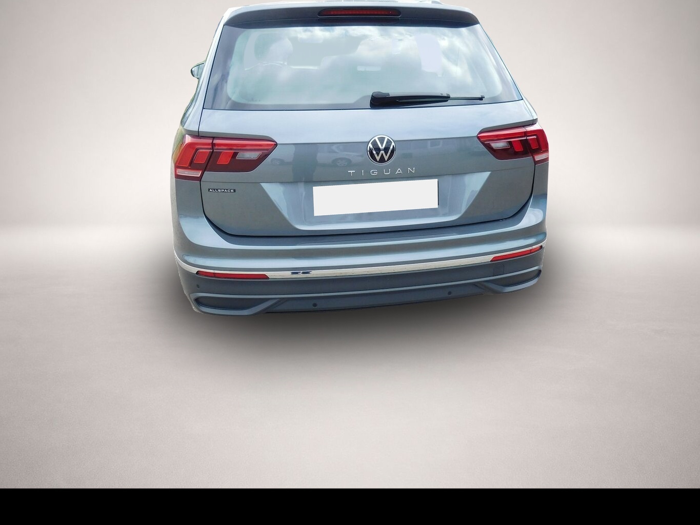Fotografie 2 des Volkswagen Tiguan Allspace 1.5 TSI Life 7 Sitze Navi DSG...