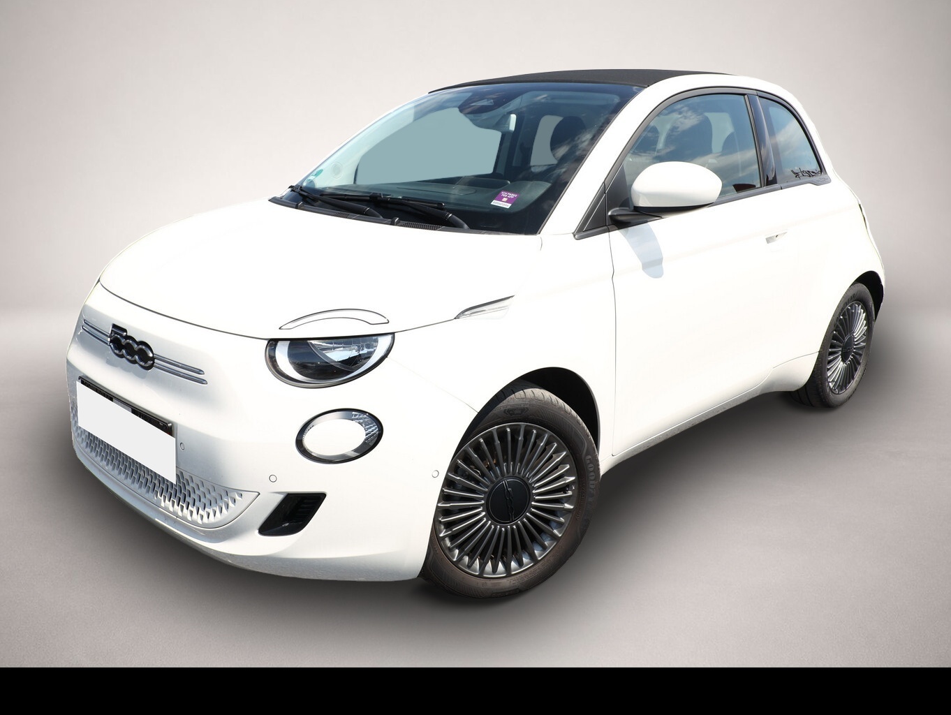 Fotografie Fiat 500e C Icon Nav PDC Kam360° LM16Z BSS Klimaaut-