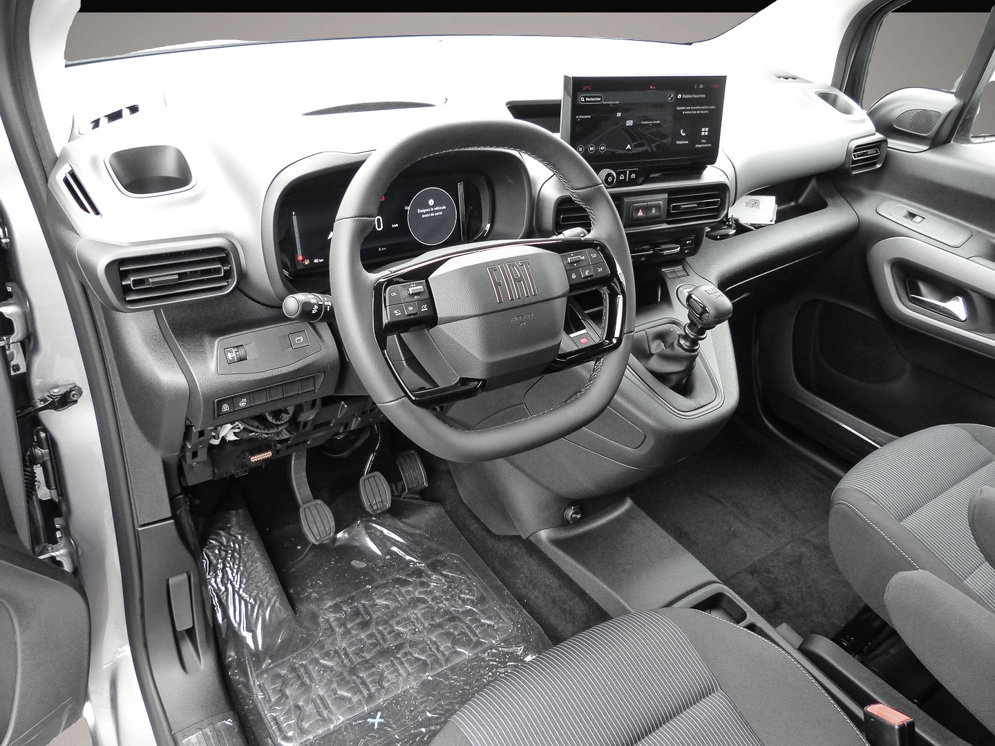 Bild 4 Fiat Doblo Kombi 1.5 Diesel 96 kW Komfort & Technik P