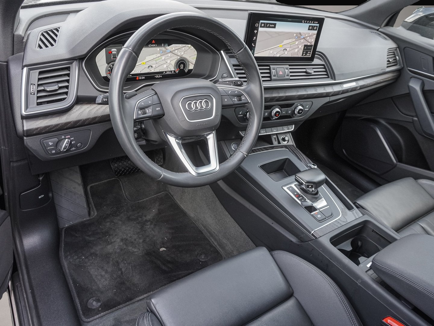Bild 7 Audi quattro Q5 advanced 40 TFSI quattro S tronic Virtuell LE