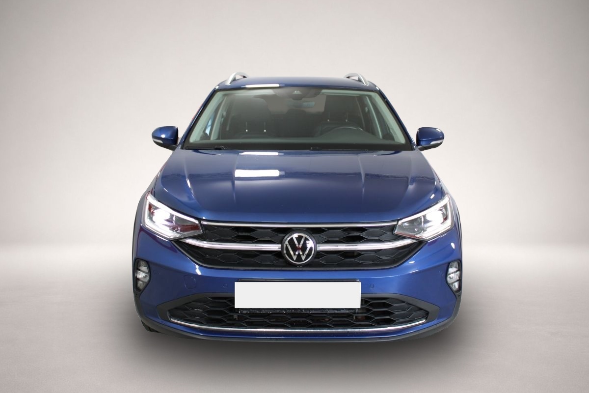 Vehicle image 0
