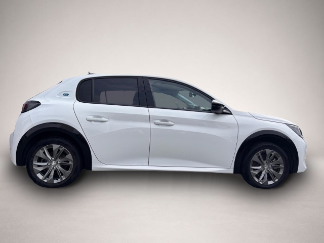 Bild 3 Peugeot 208 e- Allure SHZ/NAVI/KLIMA/PDC/APPLE/DAB