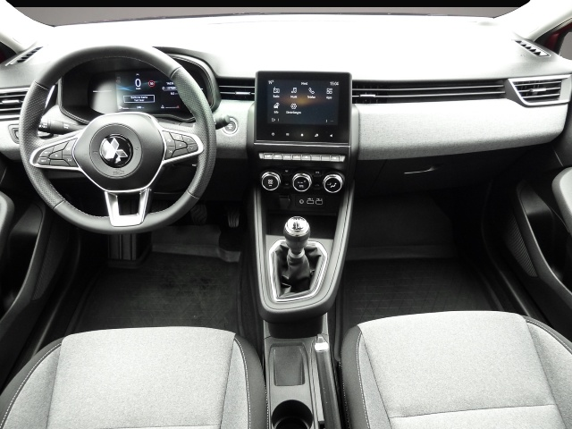 Bild 5 Mitsubishi Colt Plus Navi Digitales Cockpit LED Apple CarPl